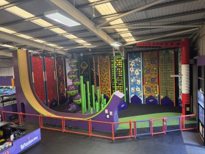 Robson Kay - Auction Date: 2026-04-17 - Category: Clip n Climb